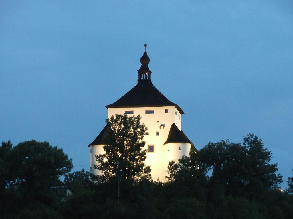 阿贾杰全景公寓 Banská Štiavnica 外观 照片